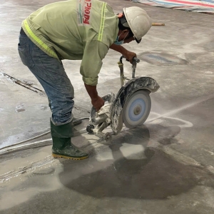 Khoan Cắt Bê Tông Bình Phước || Nhận khoan rút lõi, đục phá, cắt sàn