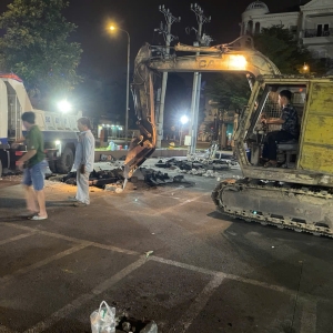 Đục Phá Bê Tông Tại Bình Dương - Alo 0975183077 có mặt ngay 