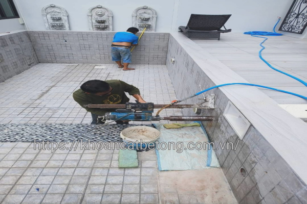Khoan lỗ xuyên tường vách bê tông tại quận 7 giá rẻ