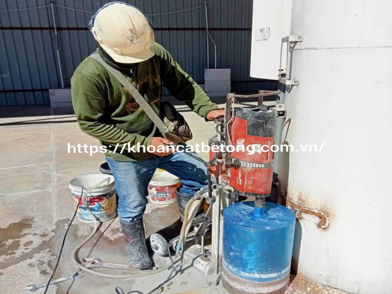 Khoan rút lõi bê tông quận 2 thi công chuyên nghiệp